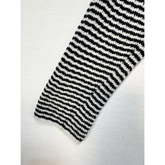 Cabi Womens Turtleneck Knit Sweater Size S Black & White Striped Split Front - Picture 14 of 14